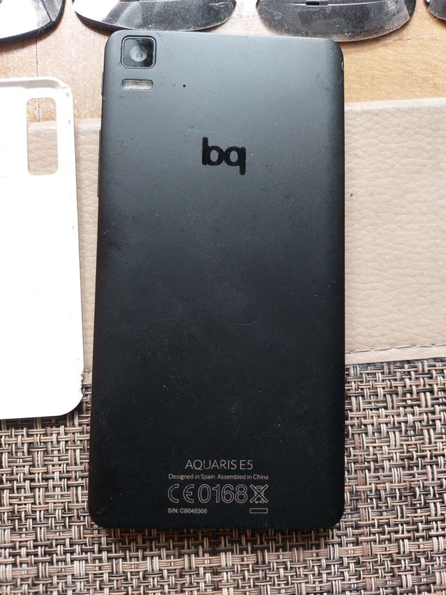 Set di custodie e componenti per telefoni cellulari Samsung Nokia ecc.