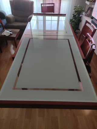 Mesa mixta, (Madera, cristal)