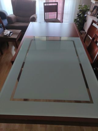 Mesa mixta, (Madera, cristal)