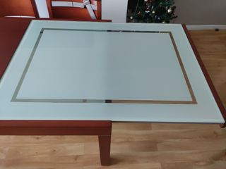 Mesa mixta, (Madera, cristal)