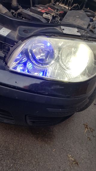 Lampade LED blu per auto 