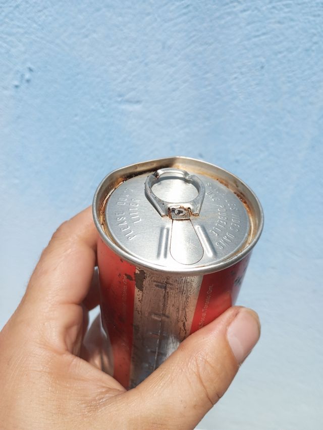 Lata de Cocacola de principios de los 90