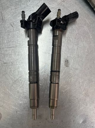 inyector 3.0 tdi 0445116008 intercambio