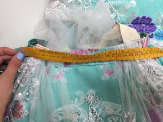 Vestido de fallera niña 5-6 años