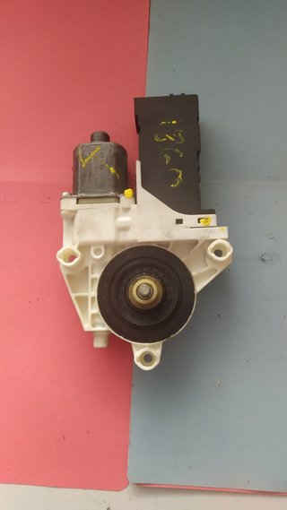 Motor elevalunas derecho Peugeot 407