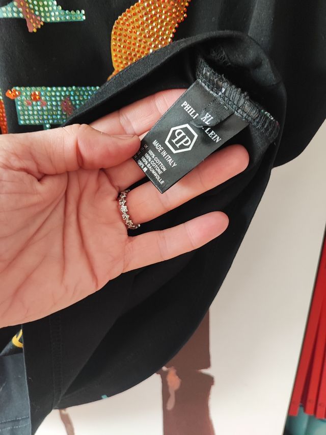 🌺💞🩶Camiseta philip negra color talla xl