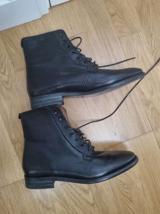 Botines negros cuero marca  Hakei talla 37