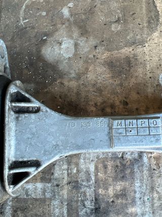 Soporte motor seat leon