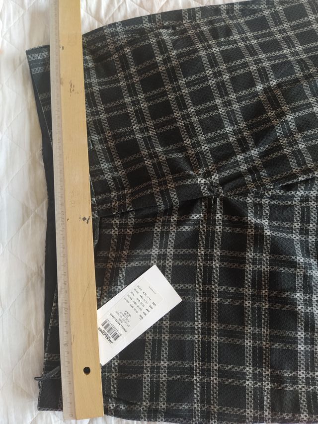 Pantalón Jack & Jones t44. Sin estrenar