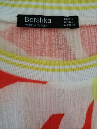 Blusa oversize de Bershka 