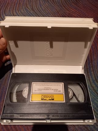 Pooh 25 la nostra storia videocassette