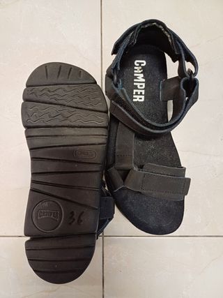 Sandália Camper negro