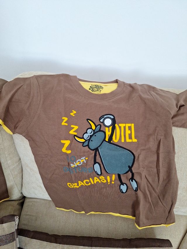 Lote 5 camisetas talla 4