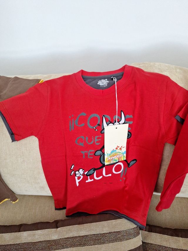 Lote 2 camisetas y sudadera talla 6