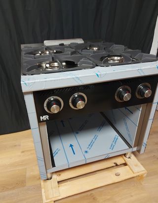 COCINA 4 FUEGOS A GAS 900E