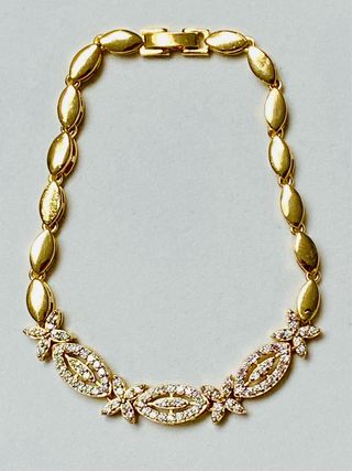 Pulsera geometrica en oro goldfilled de 18 kilates