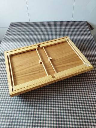 Mesa plegable de madera sin estrenar