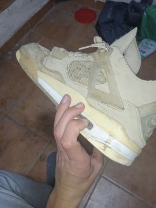 Jordan Retro 4