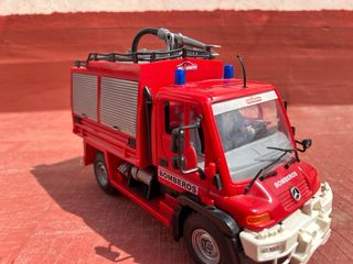 Coche bomberos de juguete