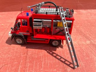 Coche bomberos de juguete