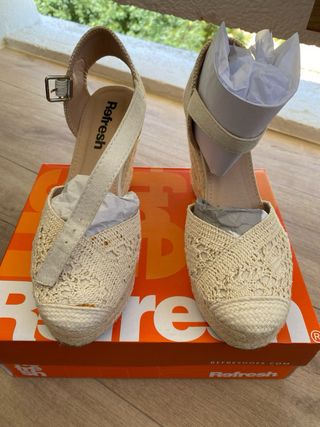Sandalias de plataforma - beige
