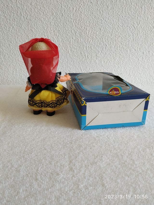 MUÑECA TÍPICA REGIONAL