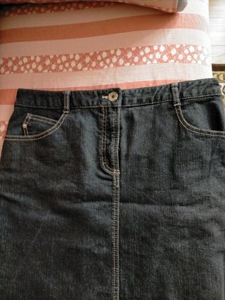 Falda vaquera  rebajado a 5 € ultimos dias