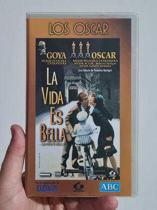 VHS. La Vida es Bella y Mejor Imposible