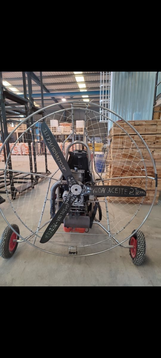 Ala delta , paramotor, planeador