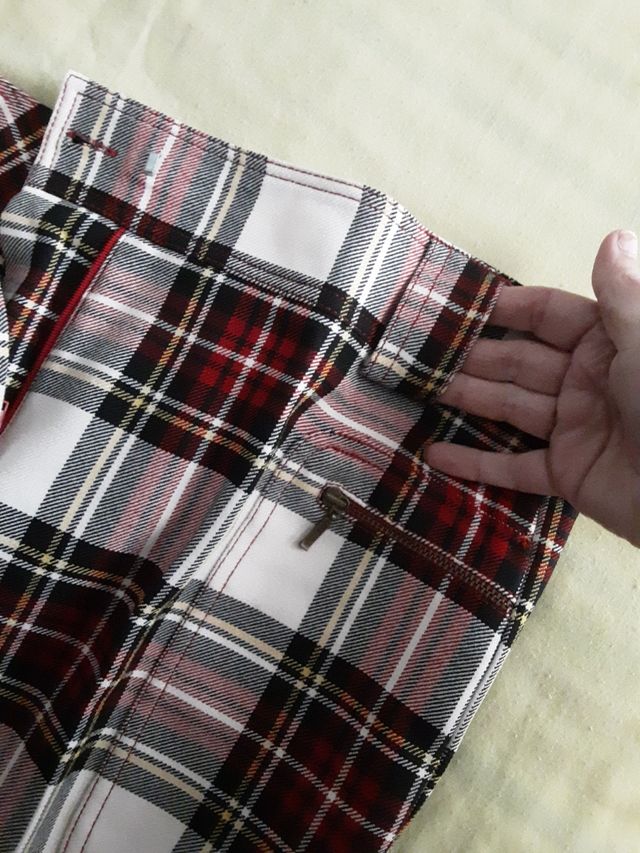 Pantalón Cortefiel M cuadros nuevo recto tela fina