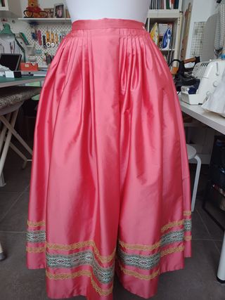 Falda Regional T/42