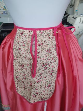 Falda Regional T/42