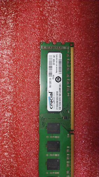 Modulo RAM 8GB e alimentatore desktop 350W
