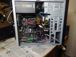 Modulo RAM 8GB e alimentatore desktop 350W