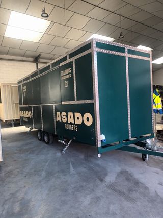 FOOD TRUCK CONTENEDOR