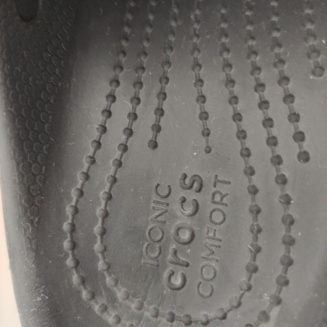 Zuecos personalizados Crocs sin uso. Talla 37/38