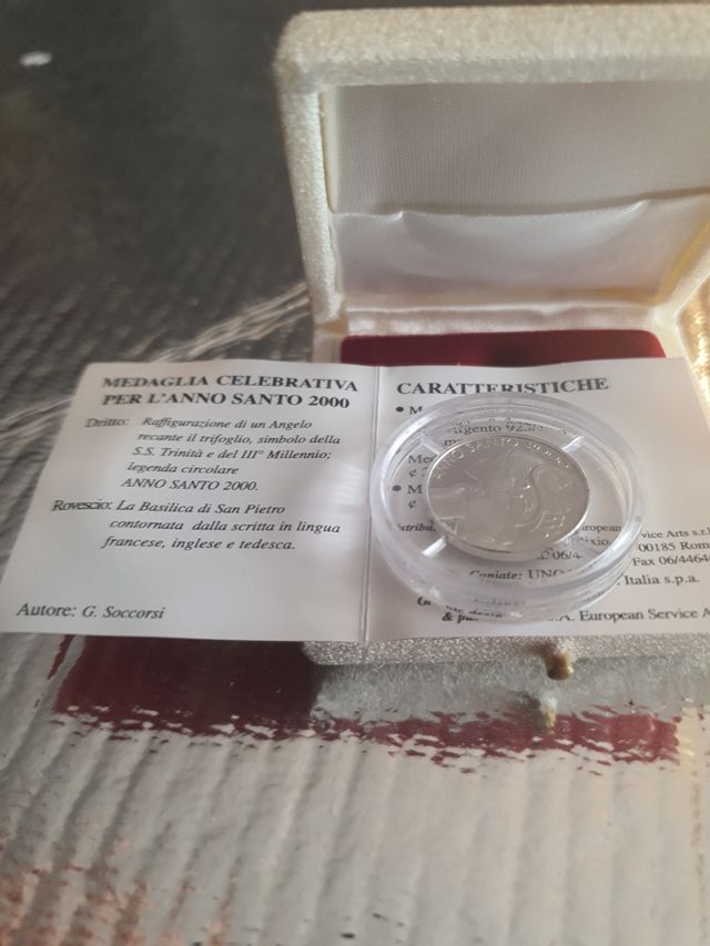 Medaglia celebrativa anno santo 2000