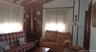 Casa en alquiler con jardín septiembre 1 km playa