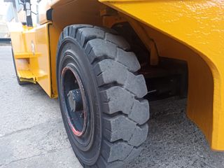 CARRETILLA DIESEL 7.000 KG