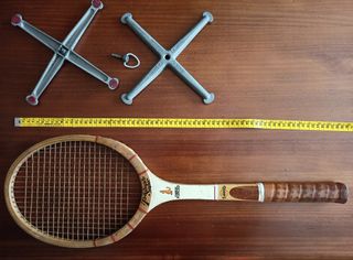 Raqueta de tenis vintage