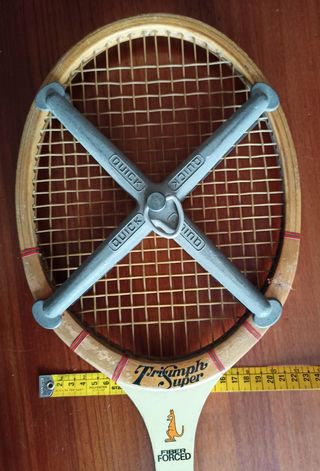 Raqueta de tenis vintage