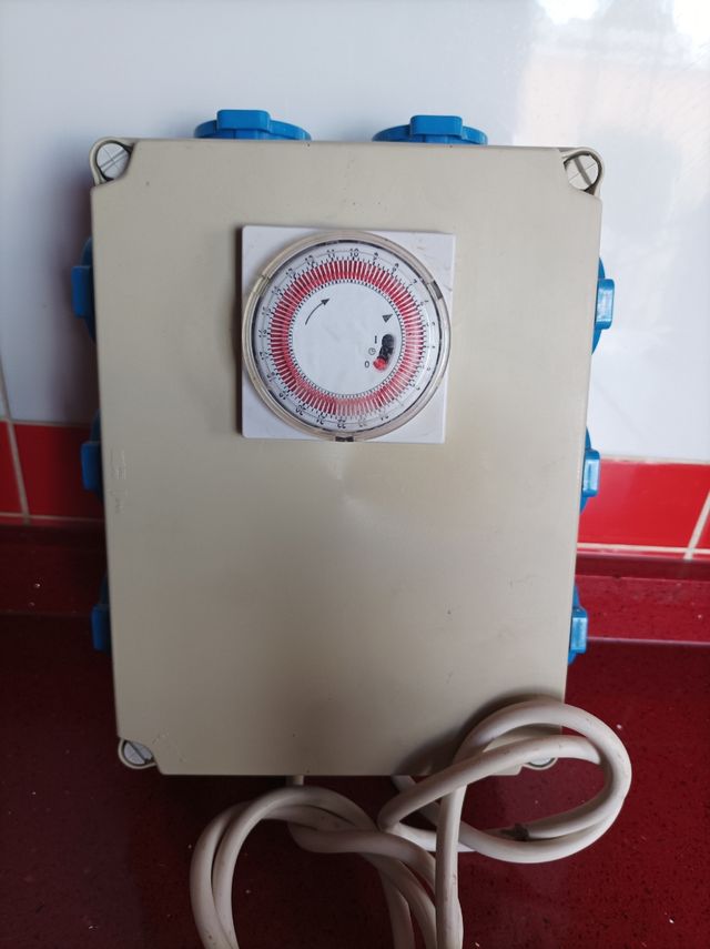 Cuadro temporizador 8*600 watios