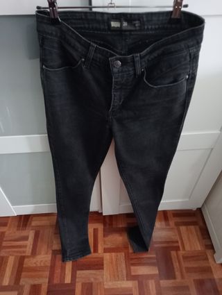 Pantalón Levis mujer 