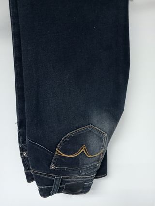 Pantalón Levis mujer 