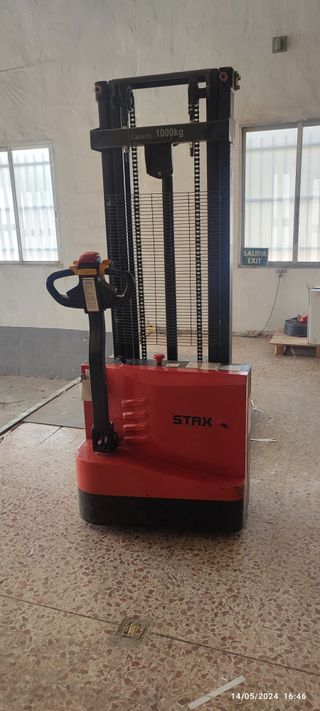 apilador doble mastil staxx