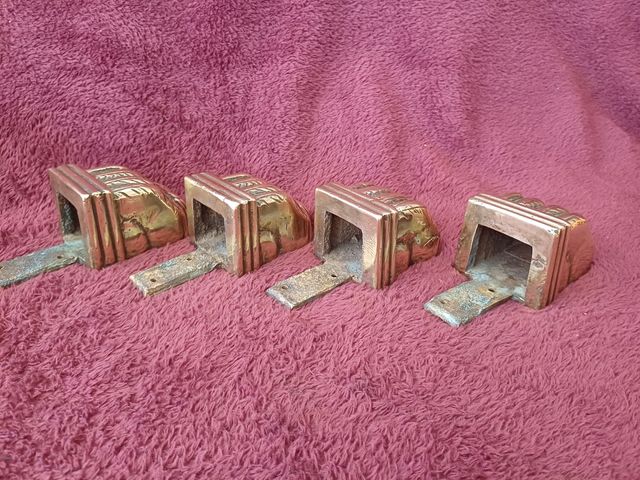 Cubrepatas Bronce Macizo S. XIX