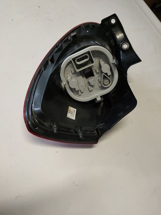 ✅PILOTO TRASERO IZQUIERDO FIAT BRAVO