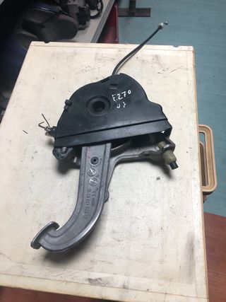 Pedal 2204200312 mercedes