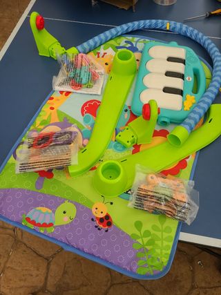 Alfombra gimnasio para bebe
