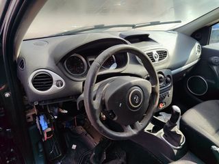 RENAULT CLIO 1.5 DCI 2006